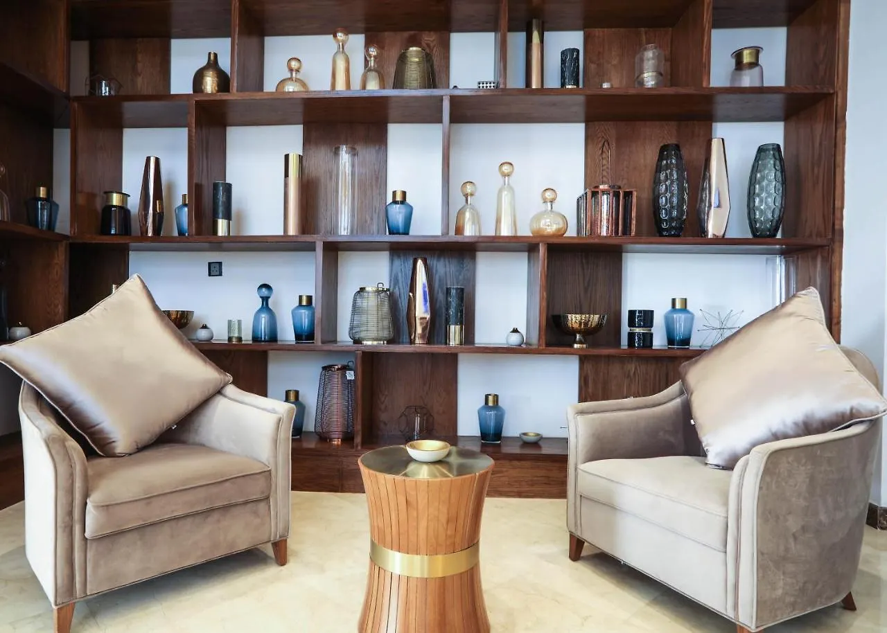 V Boutique Hotel Jeddah 3*,